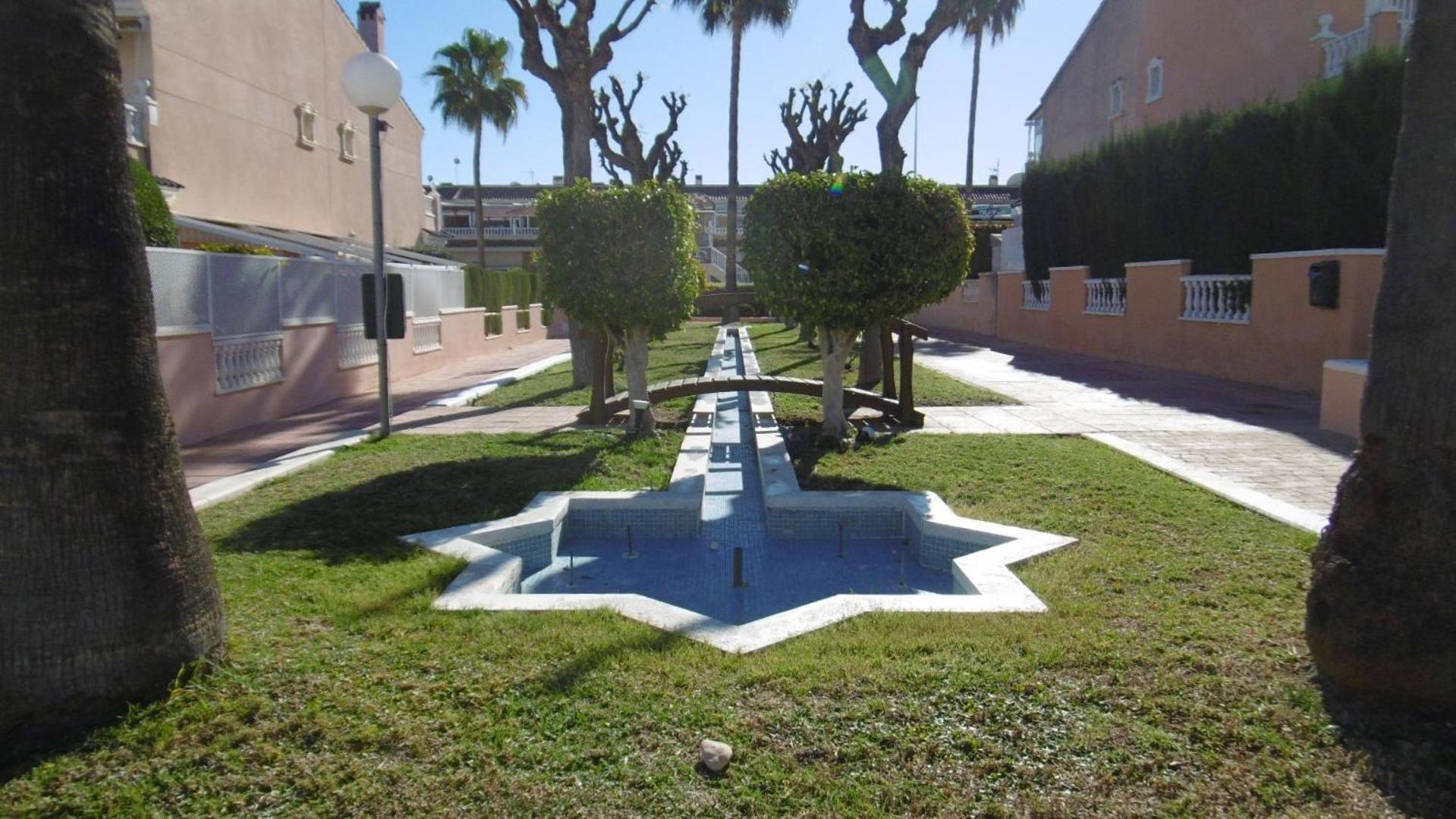 Gran Alicante Bungalow In Beach Resort Puerto Marino Kültér fotó