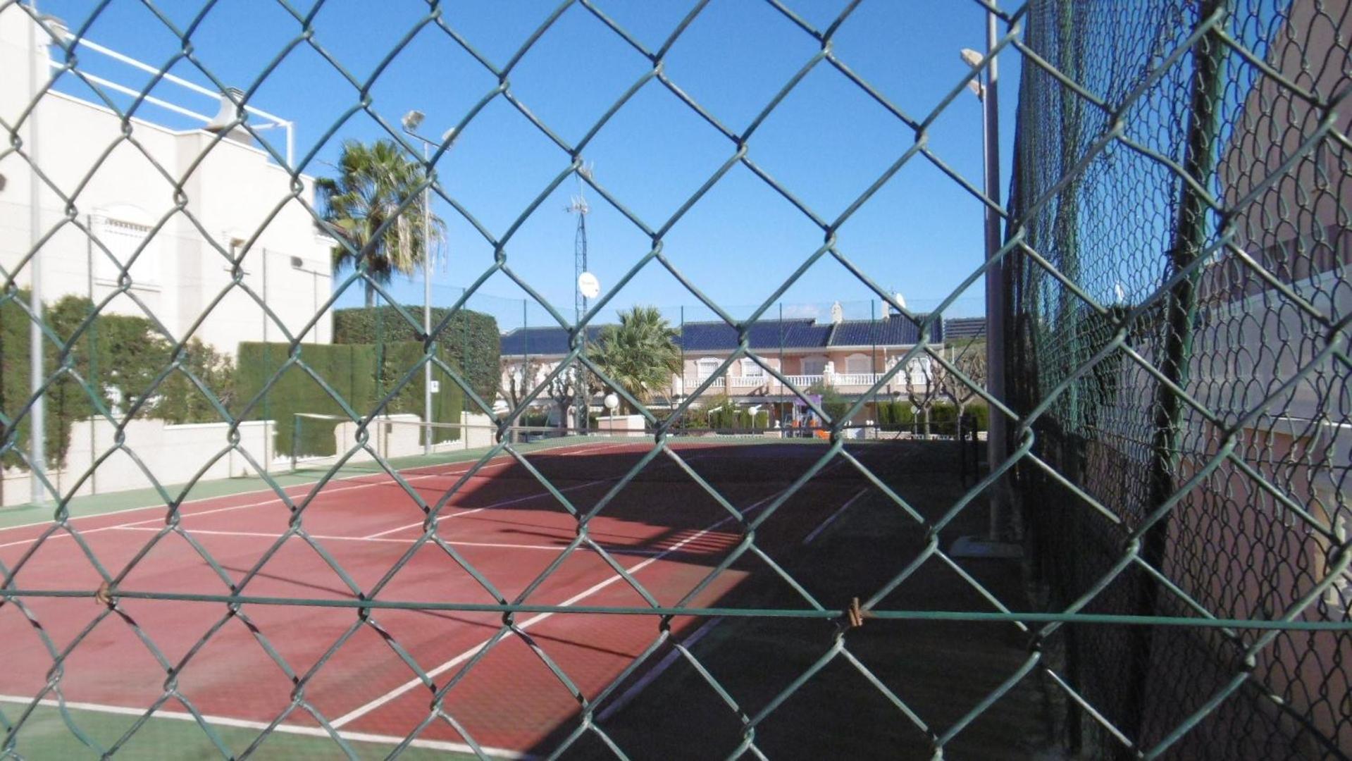 Gran Alicante Bungalow In Beach Resort Puerto Marino Kültér fotó