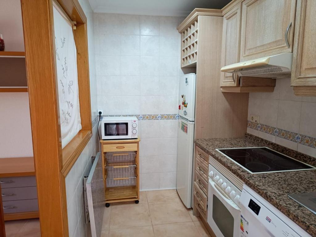 Gran Alicante Bungalow In Beach Resort Puerto Marino Kültér fotó