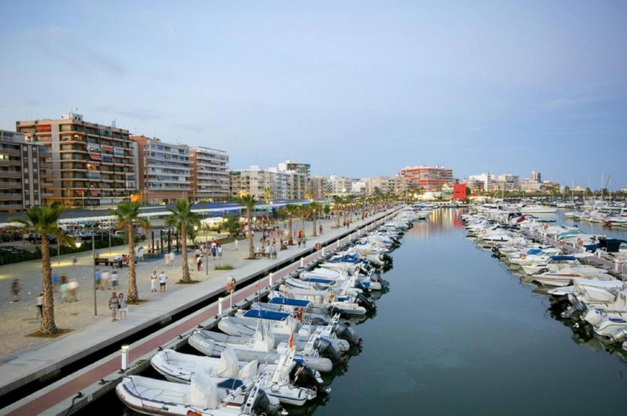 Gran Alicante Bungalow In Beach Resort Puerto Marino Kültér fotó